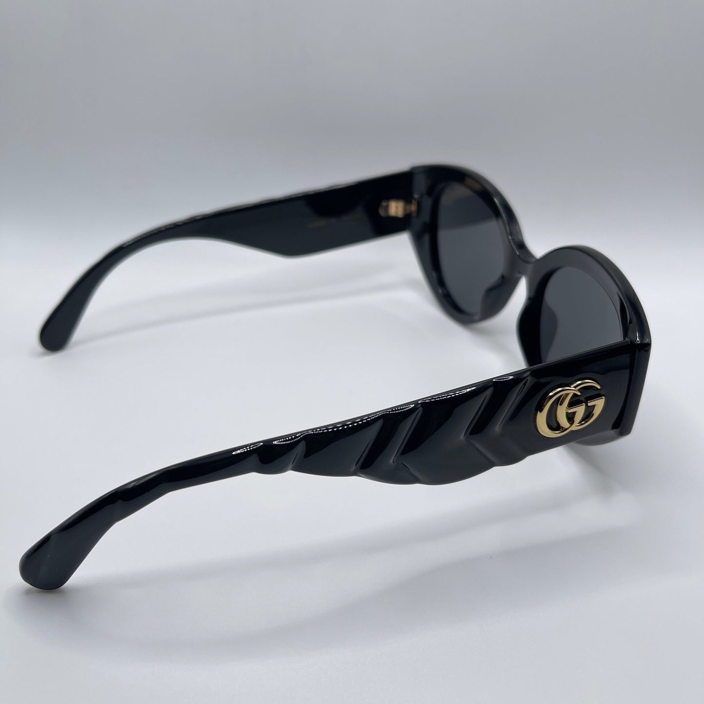 Gucci Sunglasses GG0809S