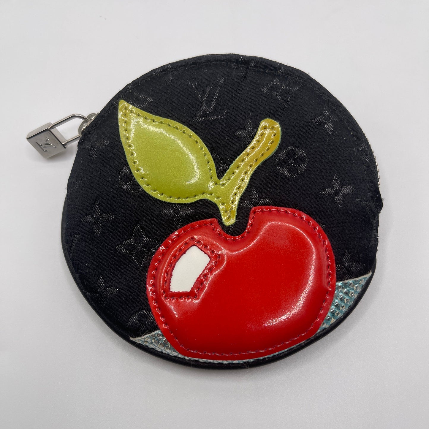 Louis Vuitton Monogram Big Apple Coin Purse